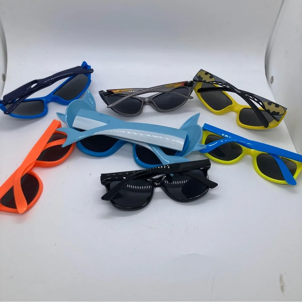 7 Boys Sunglasses Novelty Batman Shark Neon Preowned